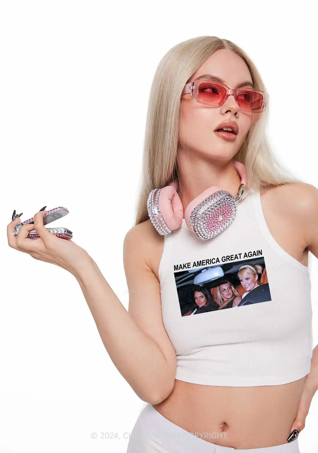 Y2K Vibes Take Flight: Airport Chic Inspired by the Early 2000s