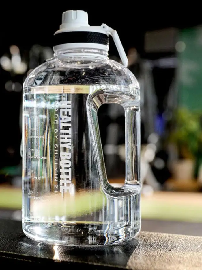 Essential Workout Outfit: A Beginner Trainer's Shopping Guide