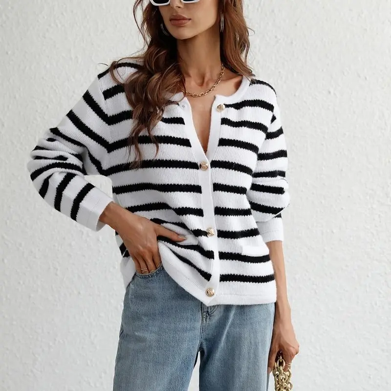 Outfit Formula To Wear Cardigan For Your Next Fall 2024 Wardrobe