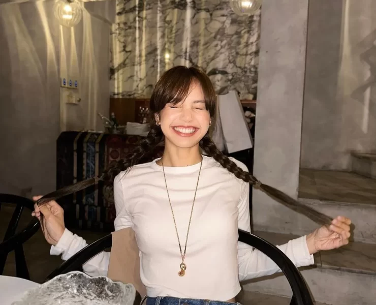 The Ultimate Guide to Wear Statement Jewelry Like KPOP Queens