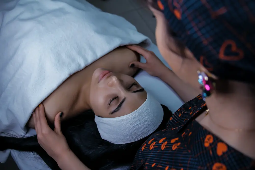 Redefining Beauty with Advanced Skincare Treatments