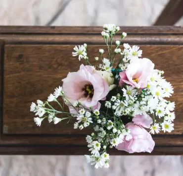 Organizing a Funeral Service for a Loved One: Essential Tips