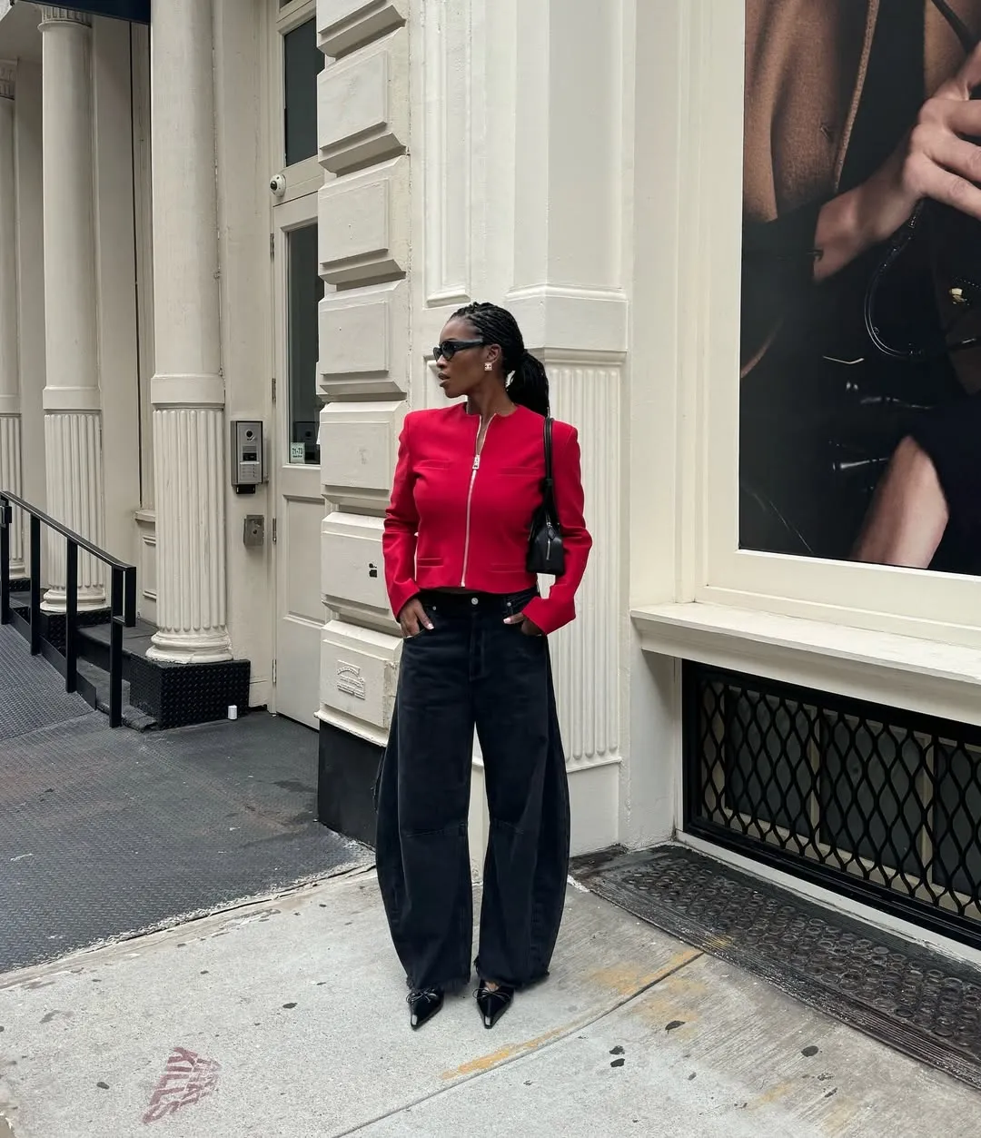 2025's Hottest Trend – How To Style Barrel Jeans Like A Fashionista