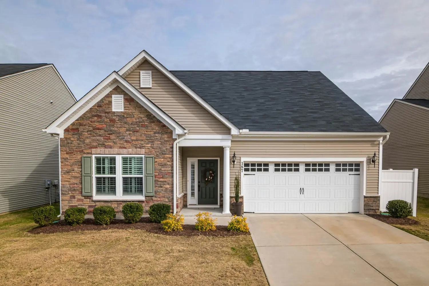 Driveway Trends: Why Resin is the Ultimate Choice for Stylish Home Exteriors