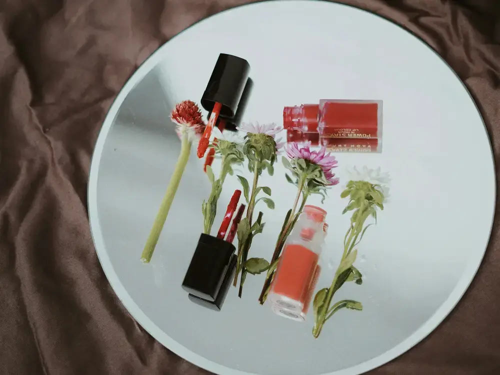Top Three Uses For Acrylic Mirror Sheet