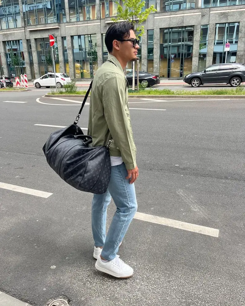 Nathan Tjoe-A-On Wardrobe Essential: What Does He Wear?