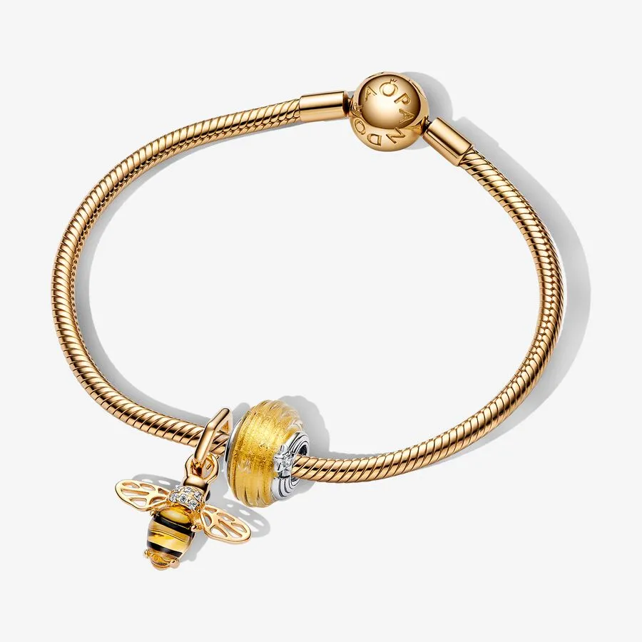 Chic Jewelry Trend — Why Charm Bracelets Are the Hottest Accessory in 2024?
