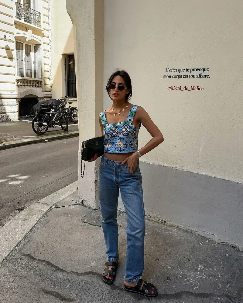 The Ultimate Guide to Styling Your Floral Top According To Summer Trend 2024