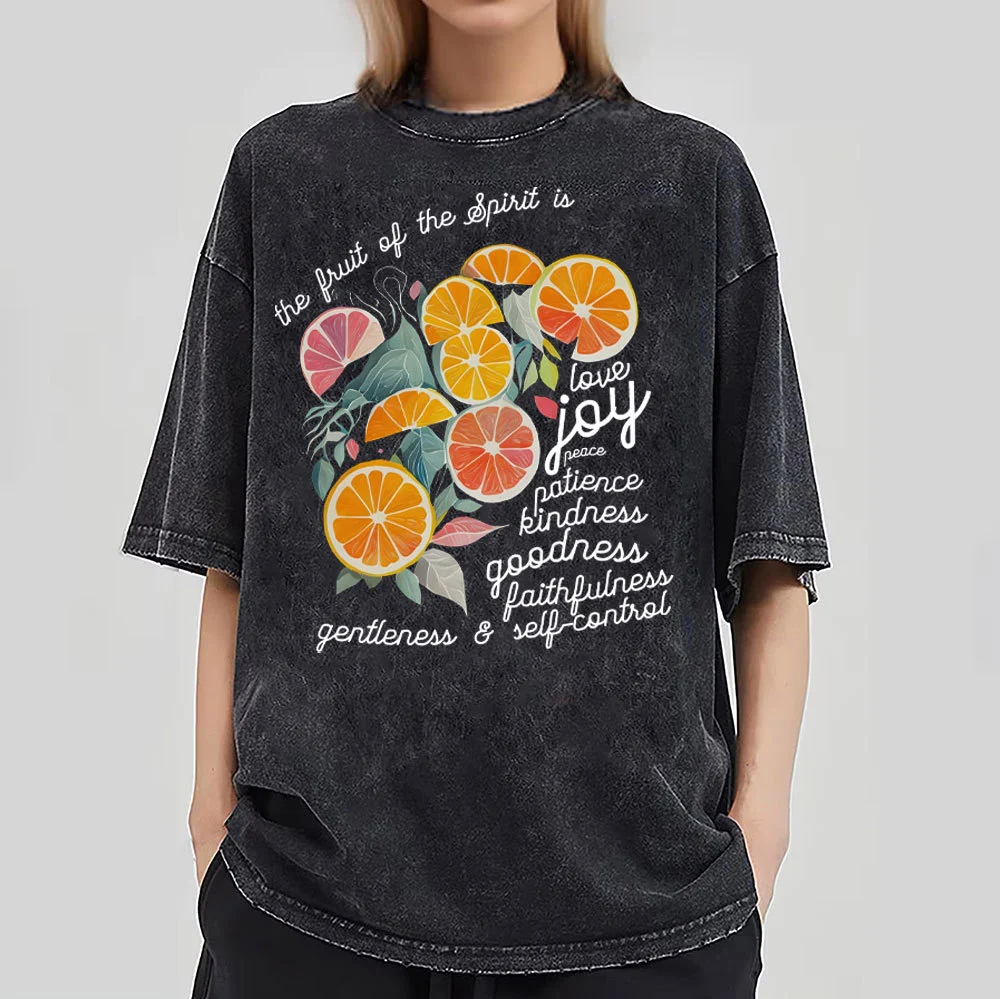 How to Combining Christian Clothing and Streetwear Trends for Everyday Wear