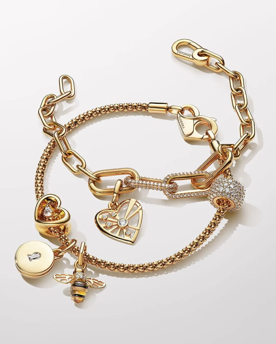 Chic Jewelry Trend — Why Charm Bracelets Are the Hottest Accessory in 2024?